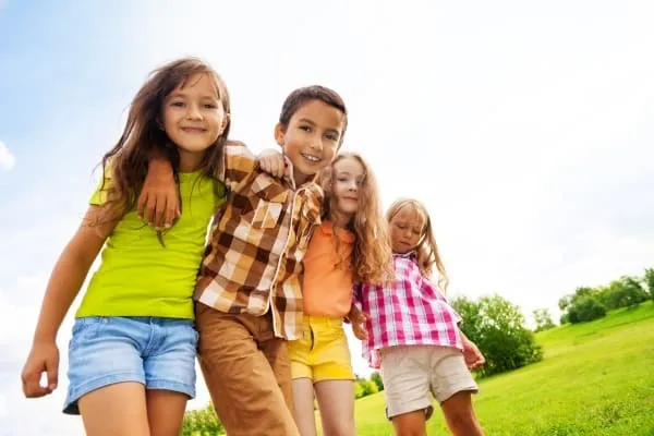 Summer Camp, De 4 a 8 años